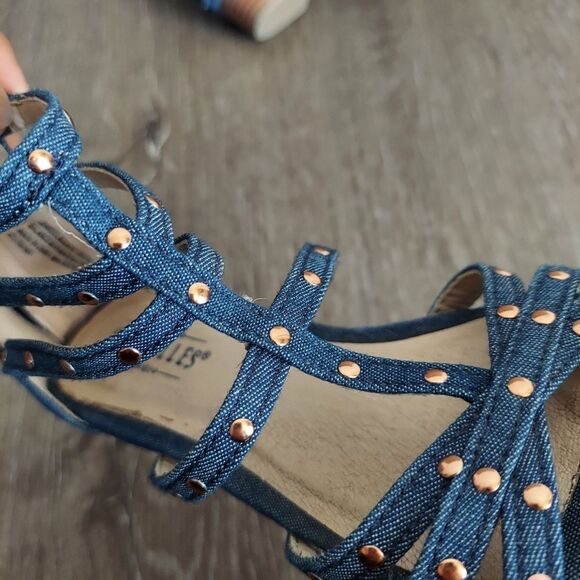 Seychelles Girls Strappy Stud Heel Sandals Back Zip Jean Blue Vegan Size 12 - Picture 7 of 7